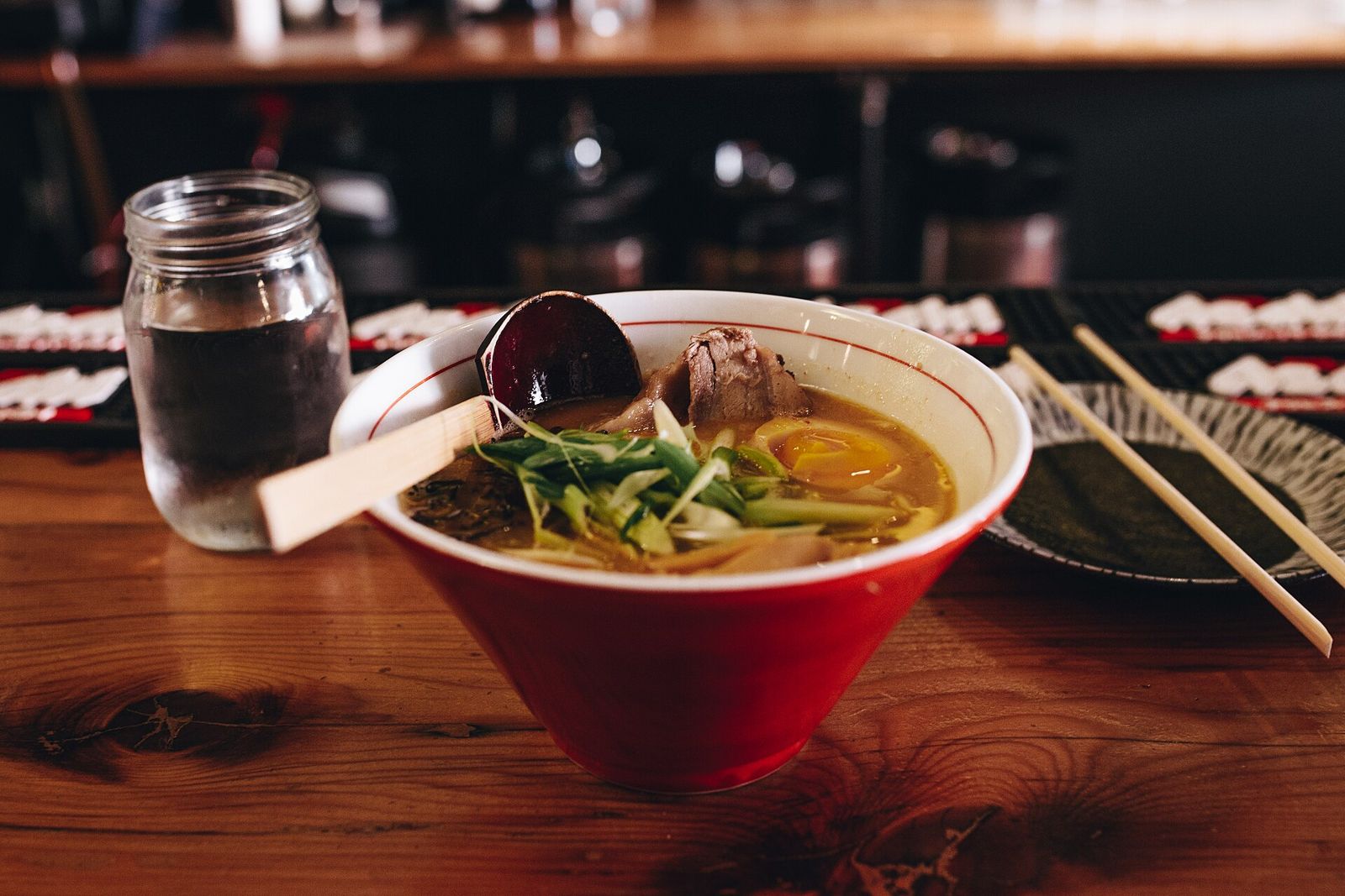 Nước dùng phở bò: kỹ thuật nấu trong, ngọt và giữ vị ổn định mỗi ngày