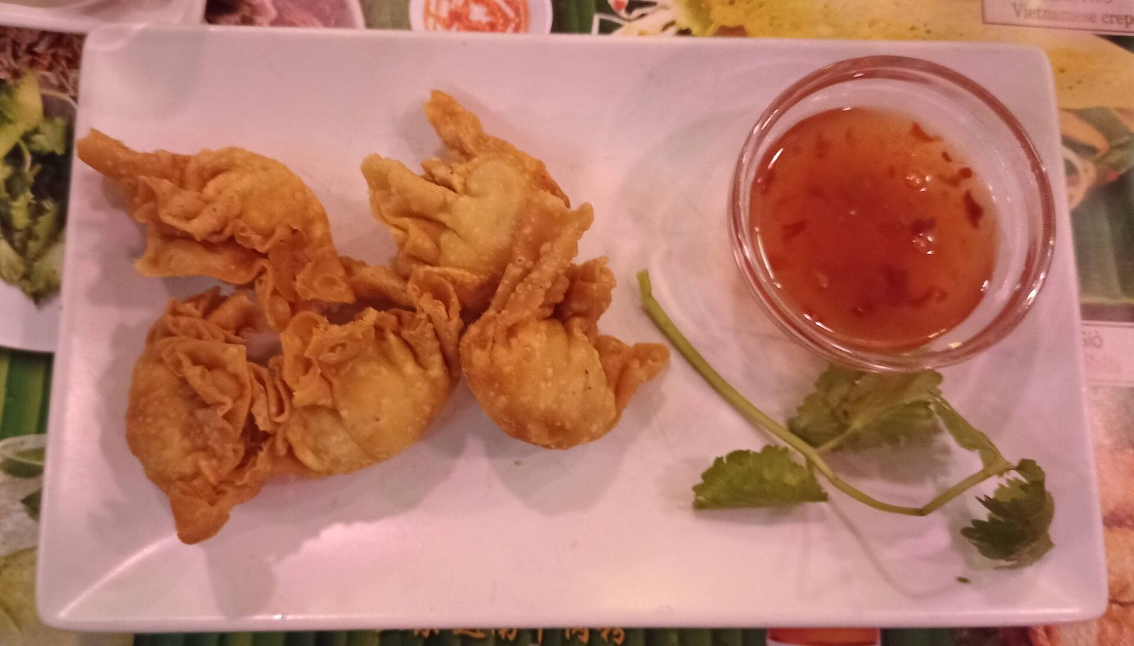 Bánh tôm Hồ Tây
