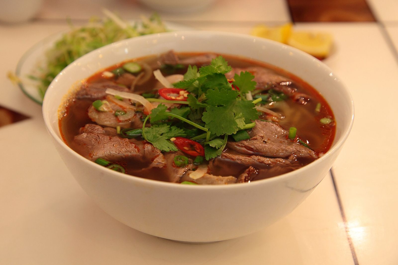 Bún bò Nam Bộ