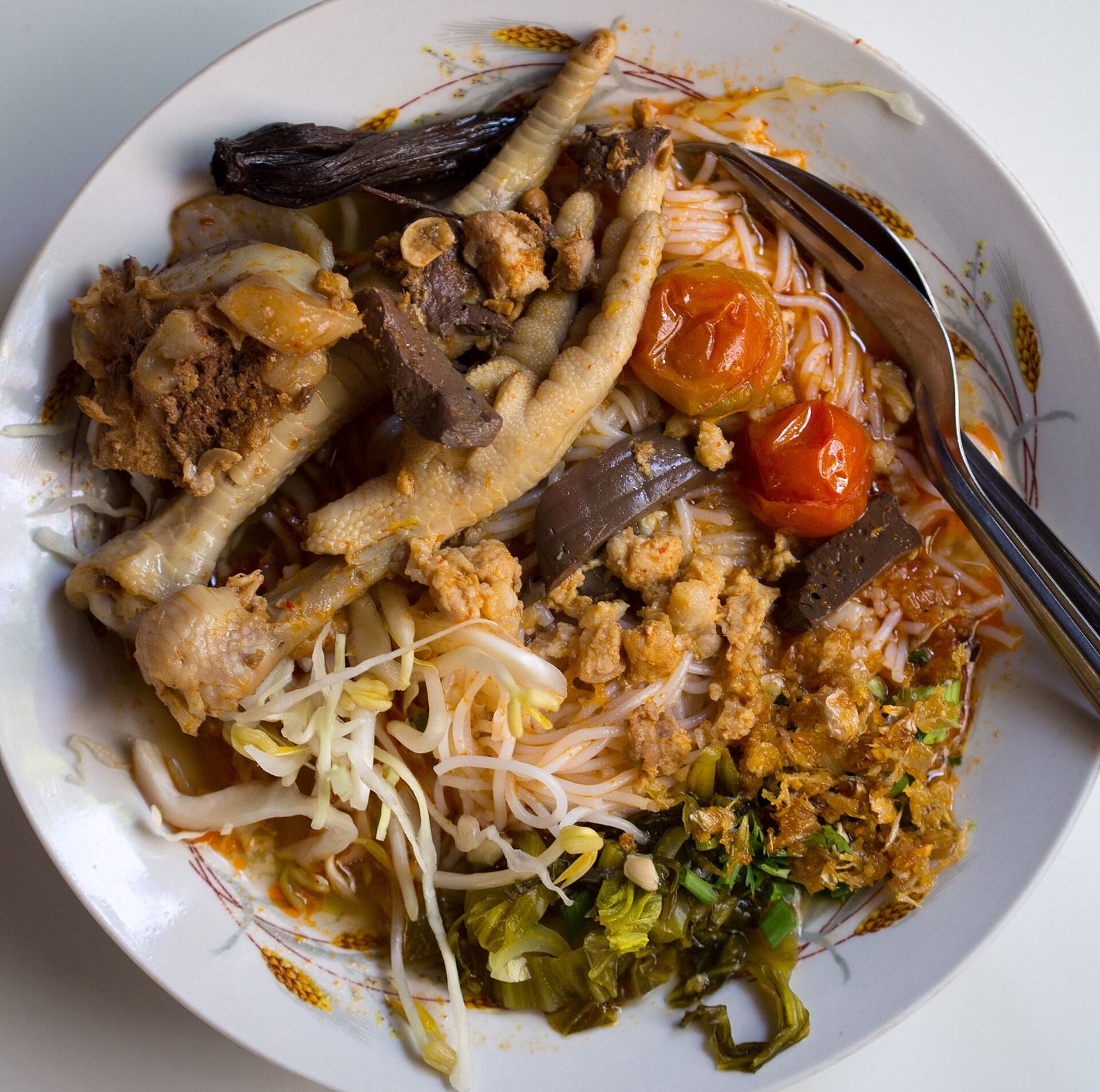Chân gà ngâm sả tắc