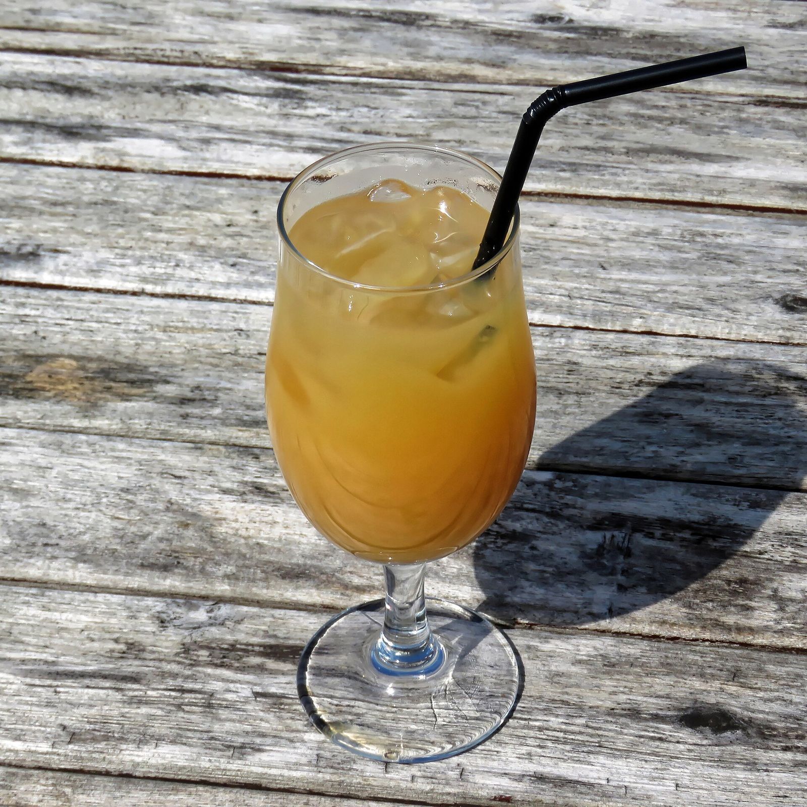 Mocktail chanh dây sả (không cồn)