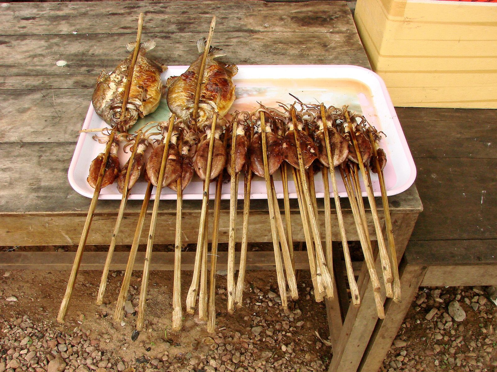 Mực nướng sa tế