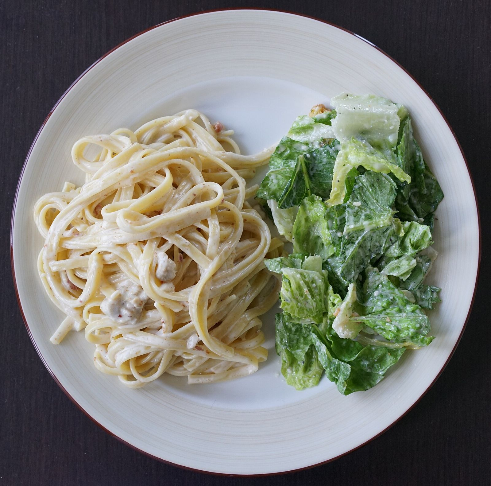 Salad Caesar gà nướng